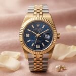 Rolex Dama Esfera Azul Texturizada Caja y Brazalete Combinados Oro/Acero